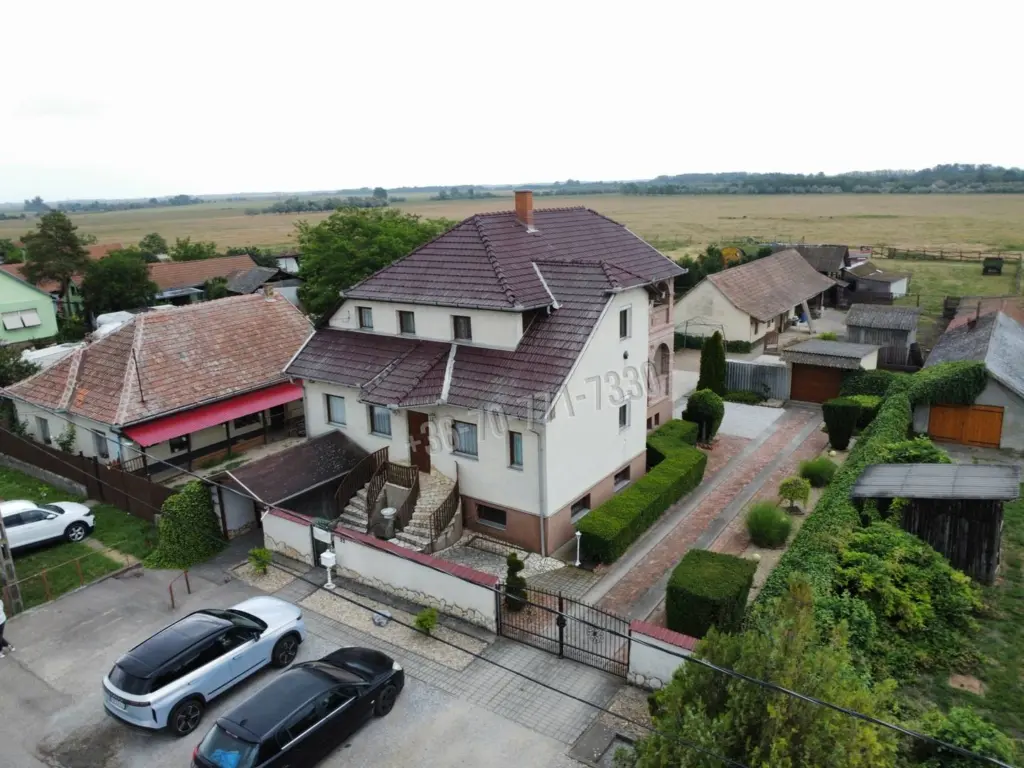 Eladó Családi ház, Tiszanána, Nincs megadva, Bem út, 180nm, 48995000 Ft