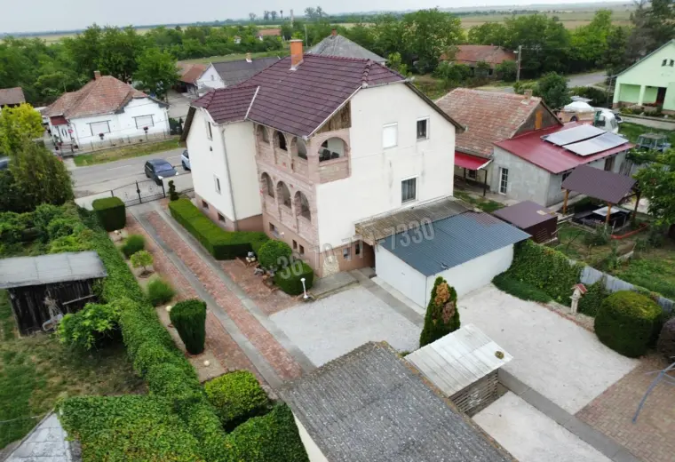 Eladó Családi ház, Tiszanána, Nincs megadva, Bem út, 180nm, 48995000 Ft