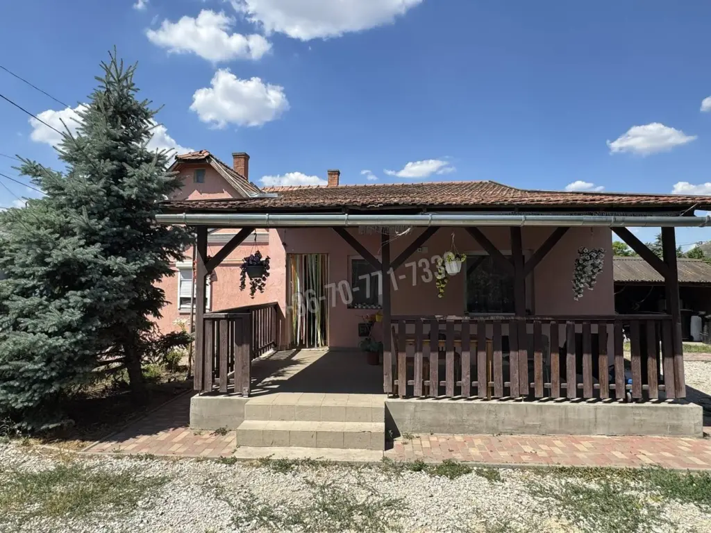 Eladó Családi ház, Jászapáti, Nincs megadva, Nyár utca, 78nm, 18900000 Ft