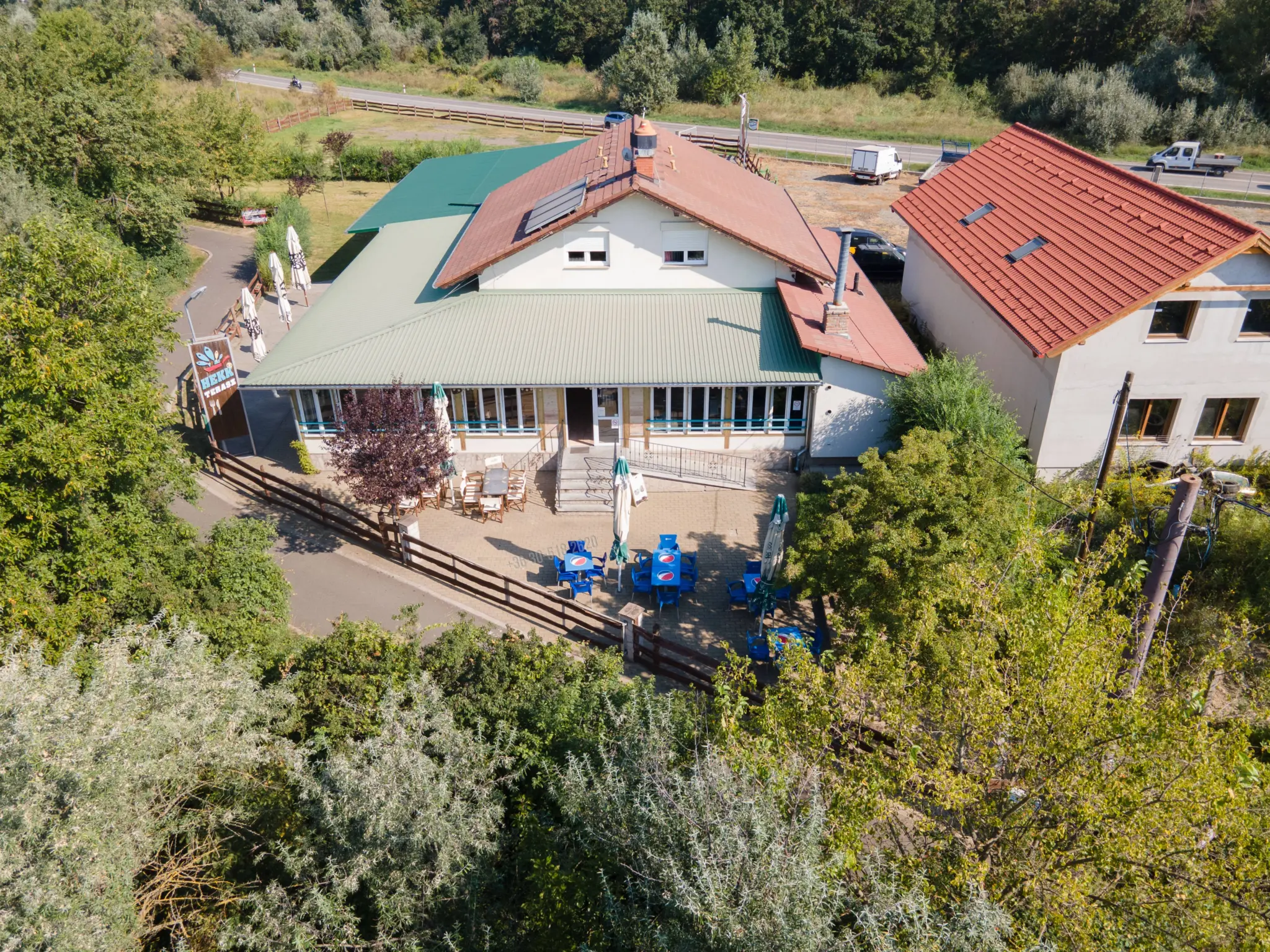 Eladó Vendéglő, étterem, Vác, Nincs megadva, Sánc dűlő, 554nm, 258000000 Ft
