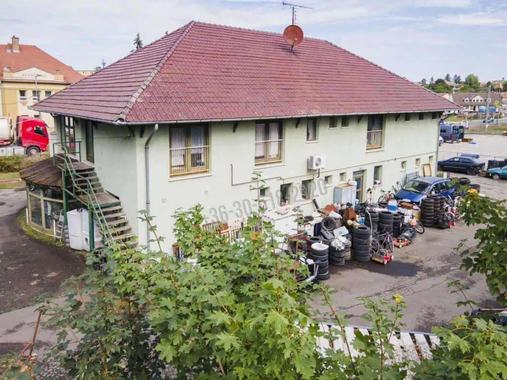 Eladó Hotel, panzió, Rétság, Nincs megadva, Rákóczi Ferenc utca, 616nm, 199000000 Ft