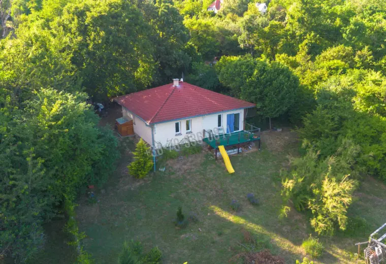 Eladó Családi ház, Nagymaros, Nincs megadva, Nagyhenc dűlő, 85nm, 74900000 Ft