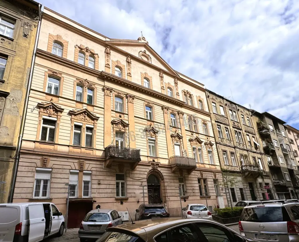 Eladó Társasházi lakás, Budapest VII. kerület, Erzsébetváros (Nagykörúton kívül), 22nm, 42900000 Ft
