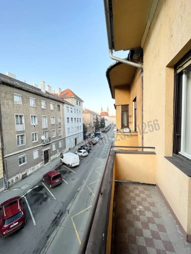 Eladó Társasházi lakás, Sopron, Belváros, Mátyás király utca, 96nm, 79900000 Ft