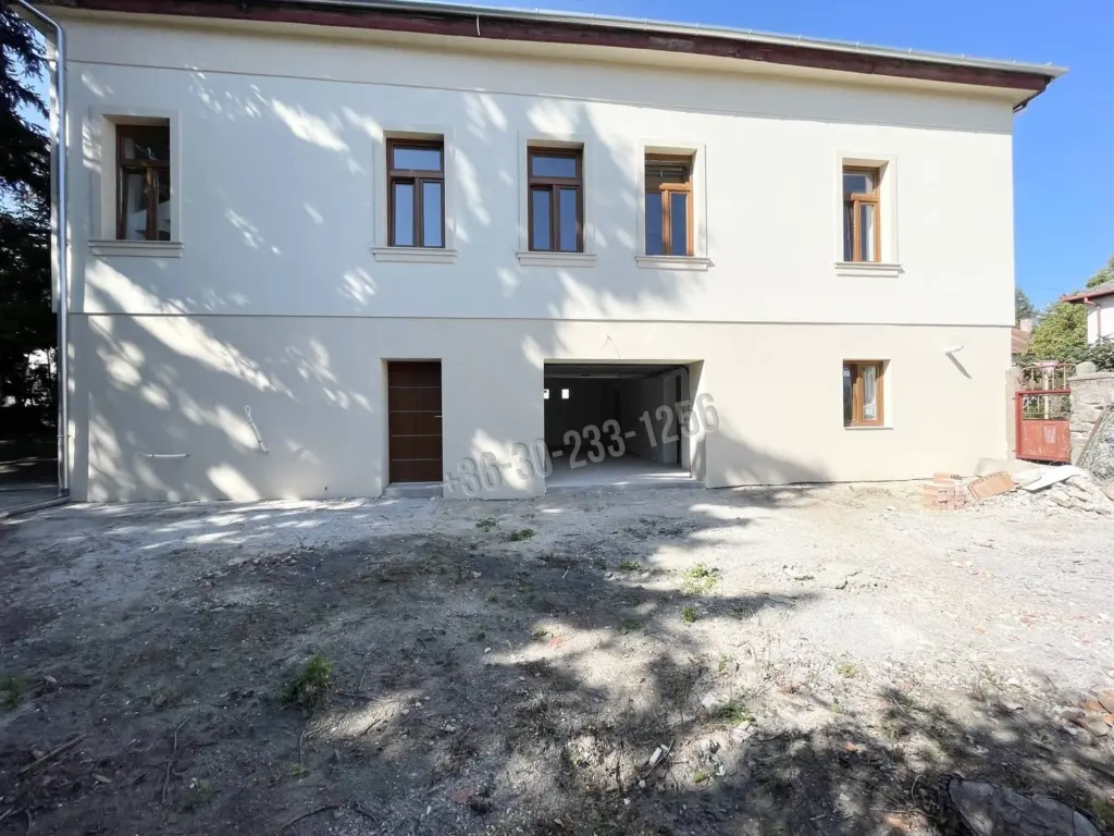 Eladó Villa, kastély, Sopron, Alsólőverek, 295nm, 239000000 Ft
