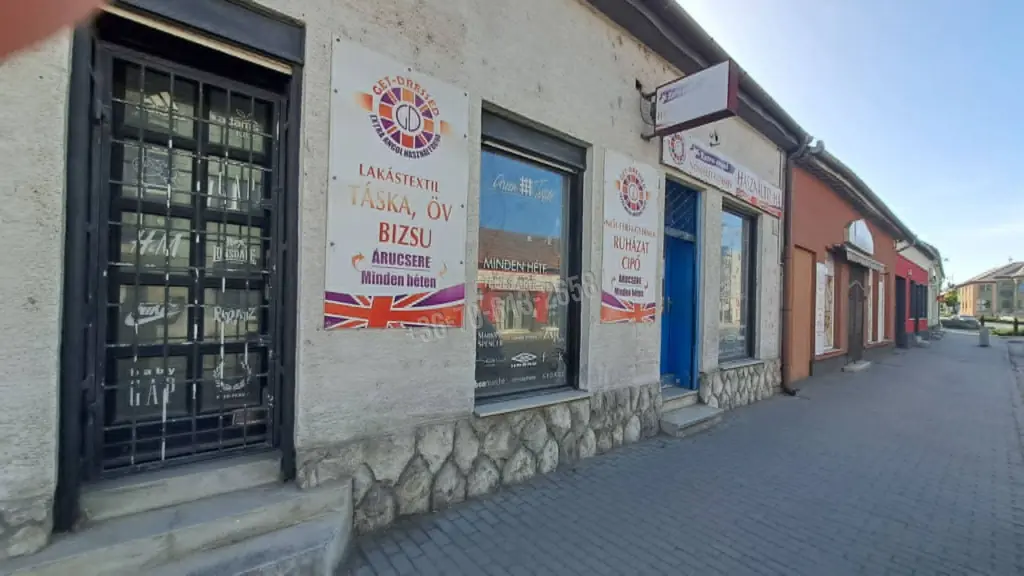 Eladó Üzlet, Dorog, Belváros, Bécsi út, 190nm, 119000000 Ft
