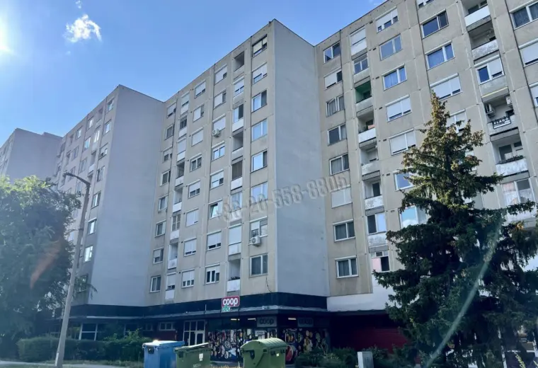 Eladó Panellakás, Veszprém, Jutasi úti lakótelep, Munkácsy Mihály utca, 53nm, 46900000 Ft