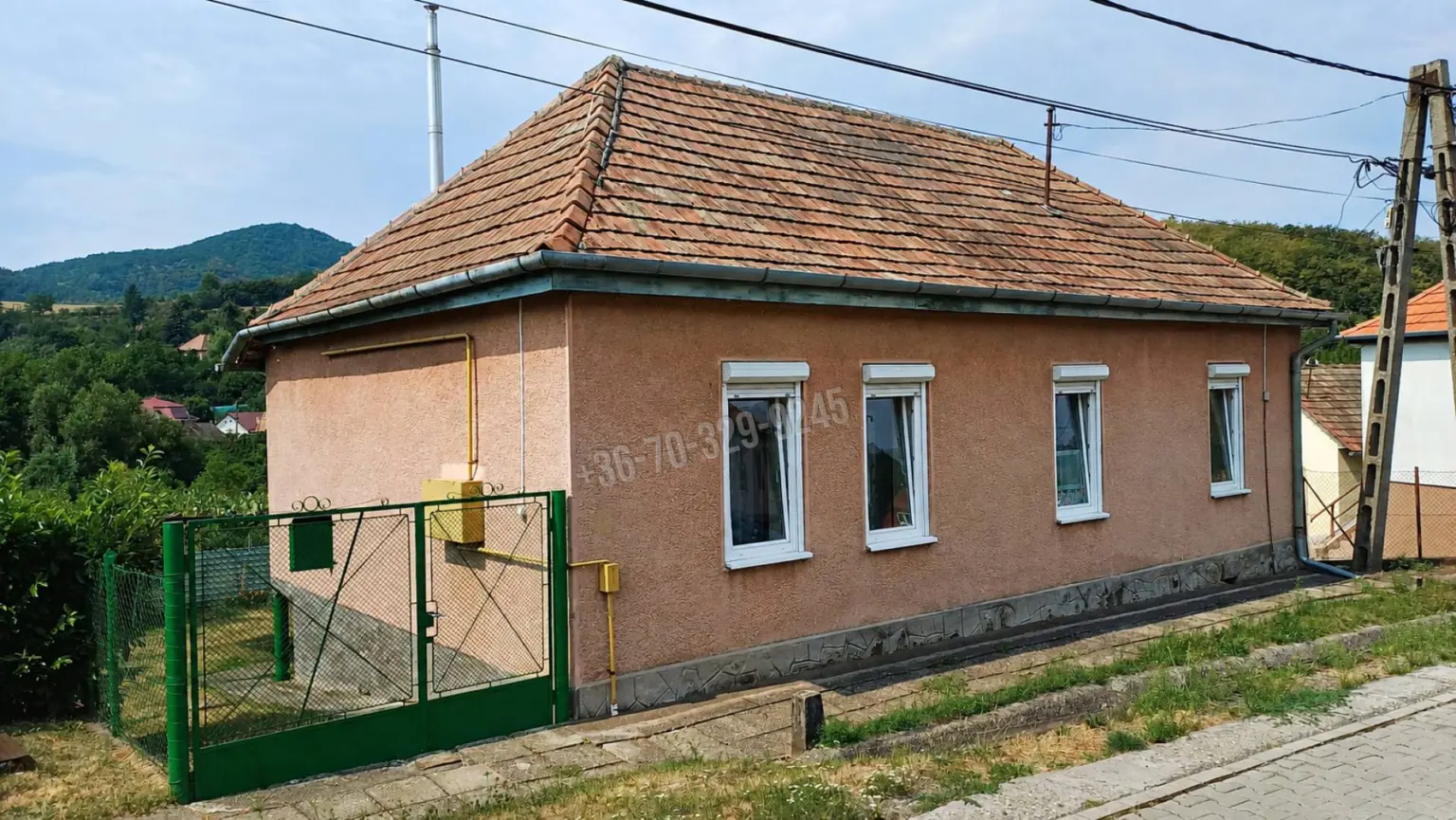 Eladó Családi ház, Somoskőújfalu, Köztársaság utca, 58nm, 12990000 Ft