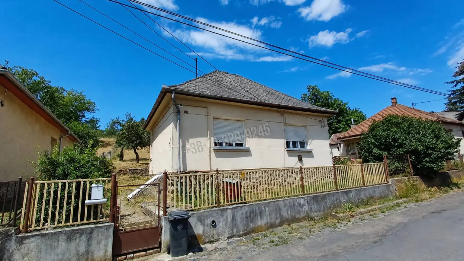 Eladó Családi ház, Salgótarján, Zagyvaróna, Sallai út, 64nm, 14900000 Ft
