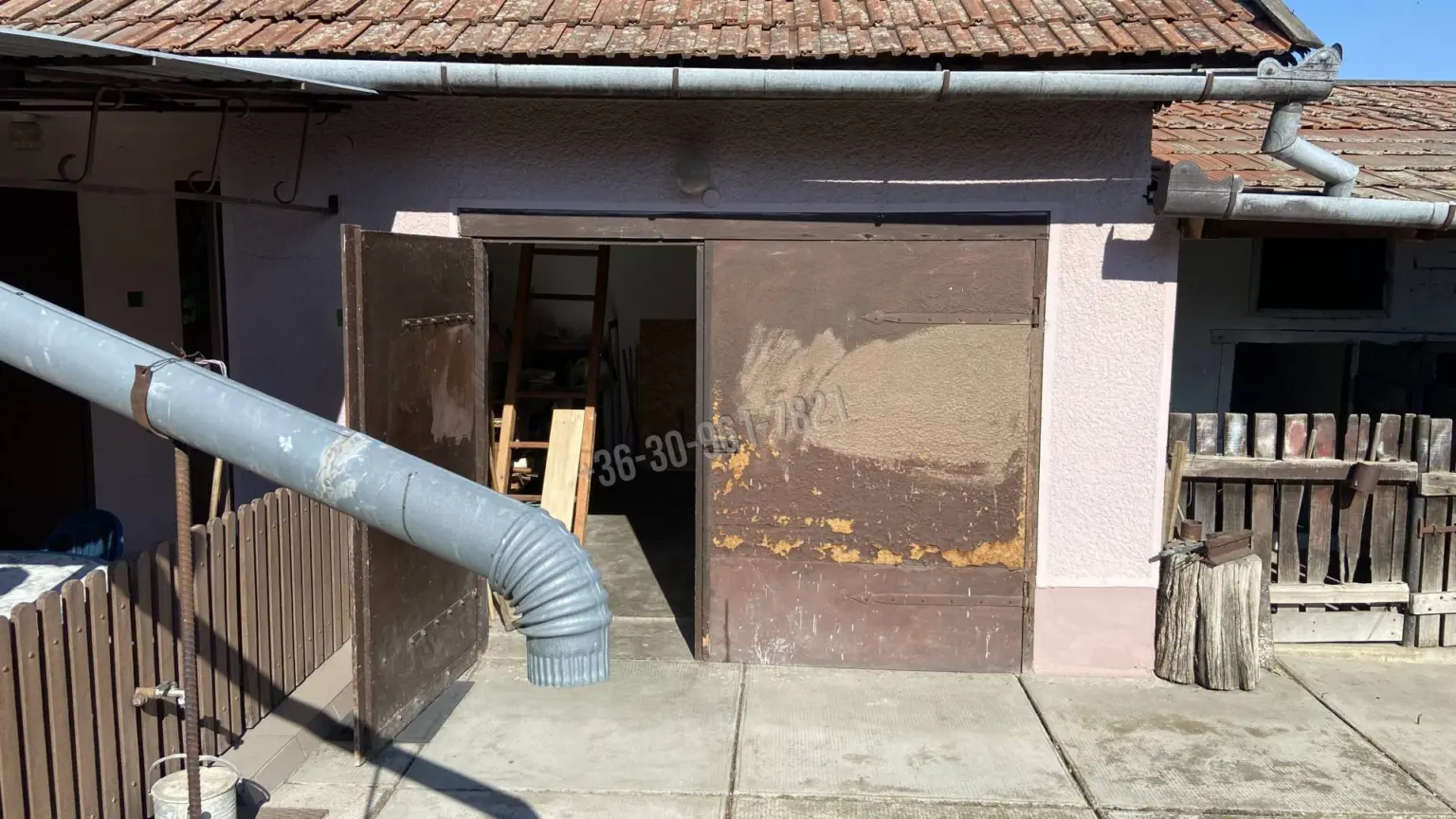 Eladó Családi ház, Bélmegyer, Táncsics utca, 120nm, 15900000 Ft