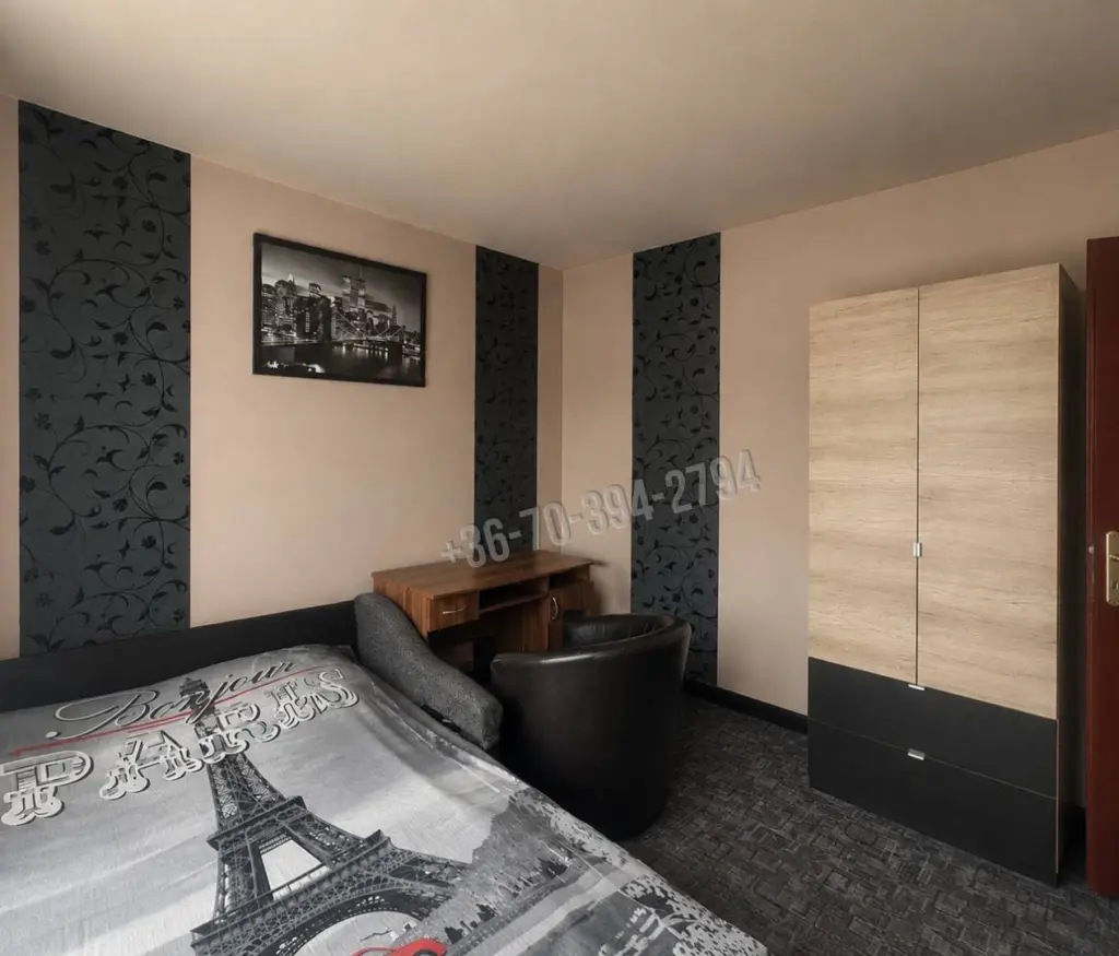 Eladó Panellakás, Oroszlány, Újváros, Táncsics udvar, 53nm, 33500000 Ft