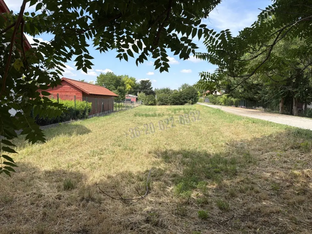 Eladó Építési telek, Kápolnásnyék, Nincs megadva, Ravasz László utca, 1144nm, 24900000 Ft