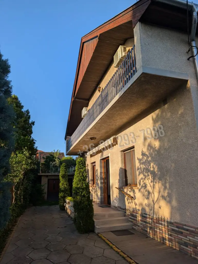 Eladó Ikerház, Budapest XI. kerület, Kelenföld, 138nm, 134990000 Ft