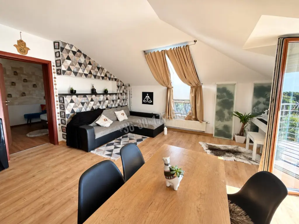 Eladó Társasházi lakás, Tata, Nincs megadva, 64nm, 64000000 Ft