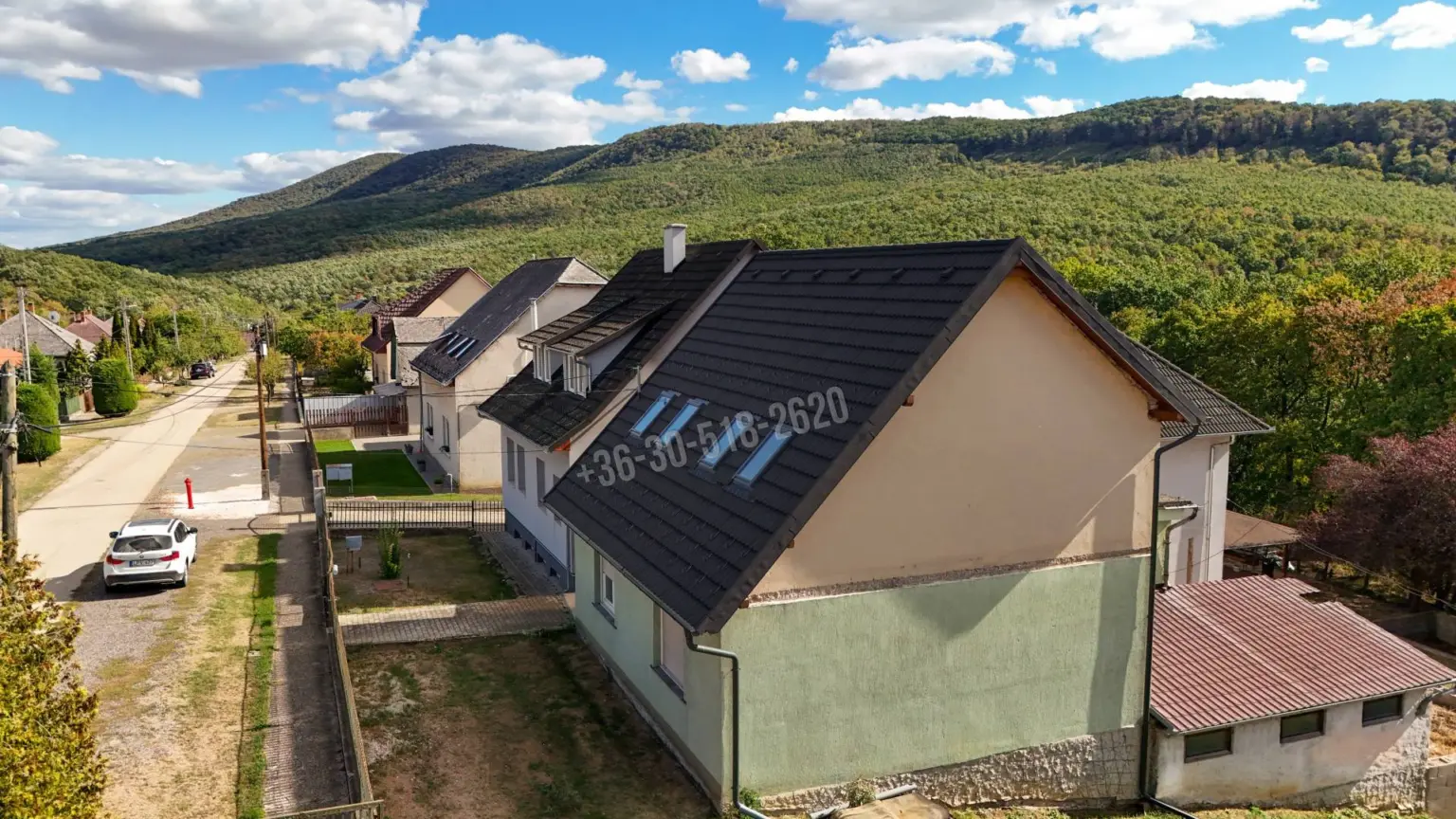 Eladó Ikerház, Szendehely, Nincs megadva, Rózsa Ferenc utca, 134nm, 69900000 Ft