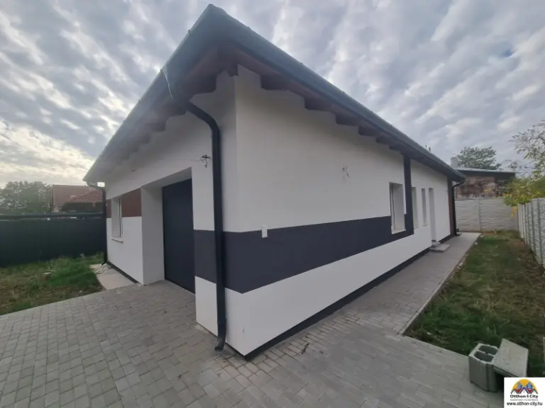 Eladó Ház, Budapest XVIII. kerület, 113nm, 130000000 Ft