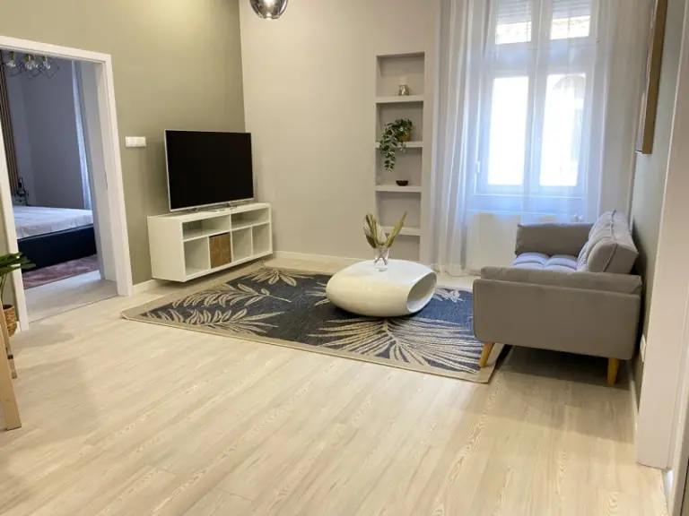 Eladó Lakás, Budapest VI. kerület, Hajós utca, 93nm, 219000000 Ft
