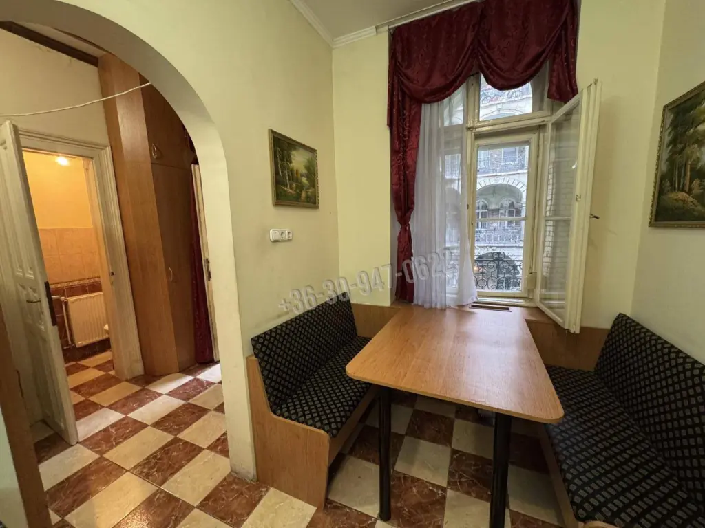 Eladó Társasházi lakás, Budapest VII. kerület, Erzsébetváros (Nagykörúton kívül), 115nm, 114990000 Ft