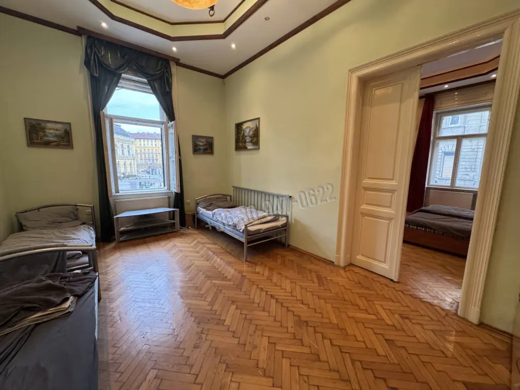 Eladó Társasházi lakás, Budapest VII. kerület, Erzsébetváros (Nagykörúton kívül), 115nm, 114990000 Ft