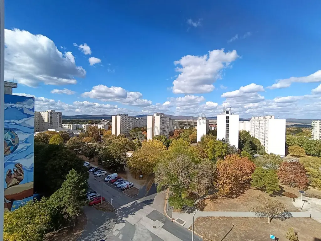 Eladó Panellakás, Veszprém, Haszkovó lakótelep, Halle utca, 54nm, 42000000 Ft