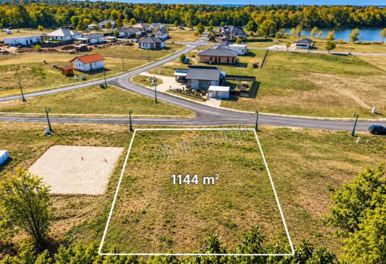 Eladó Építési telek, Környe, Nincs megadva, Vértes Üdülőpark, 1144nm, 39990000 Ft