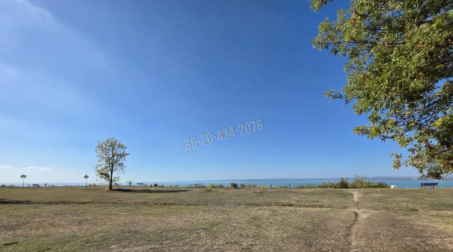 Eladó Üdülő, nyaraló, Balatonvilágos, Nincs megadva, Cseresznyés utca, 32nm, 53500000 Ft